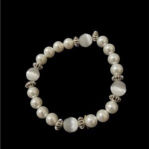 Elegant Silver and White Beaded Bracelet